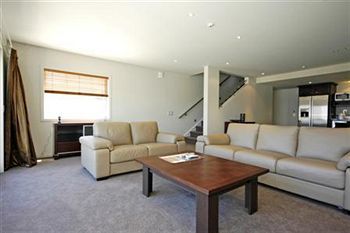 Alpine Village - 2 Bedroom Executive *