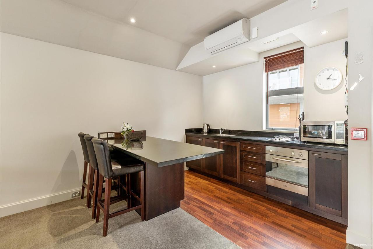 Alpine Village - 2 Bedroom Executive Apartment Queenstown