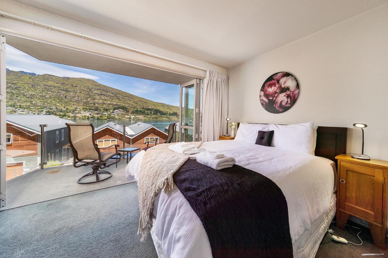 Alpine Village - 2 Bedroom Executive Apartment *