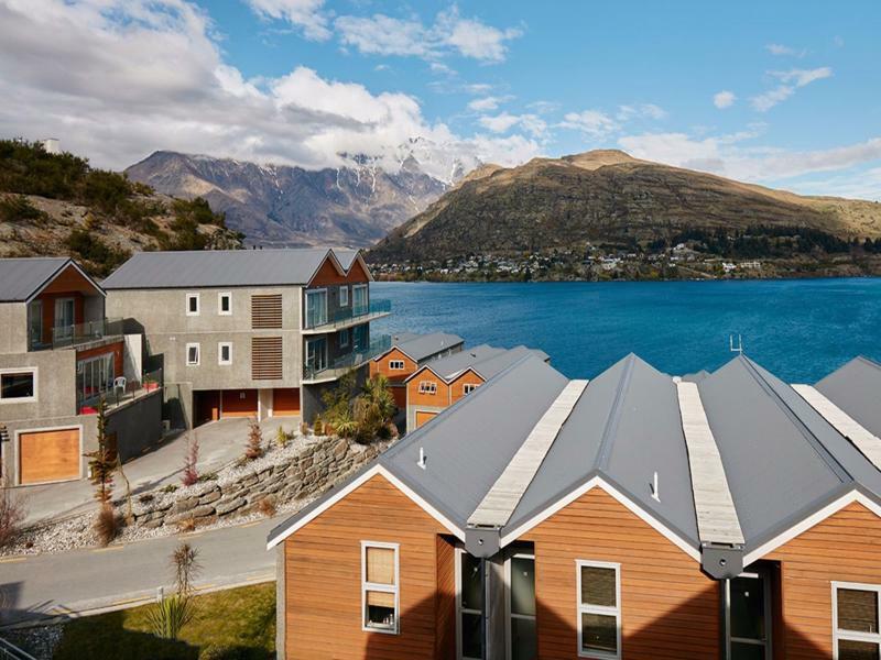 Alpine Village - 2 Bedroom Executive Apartment